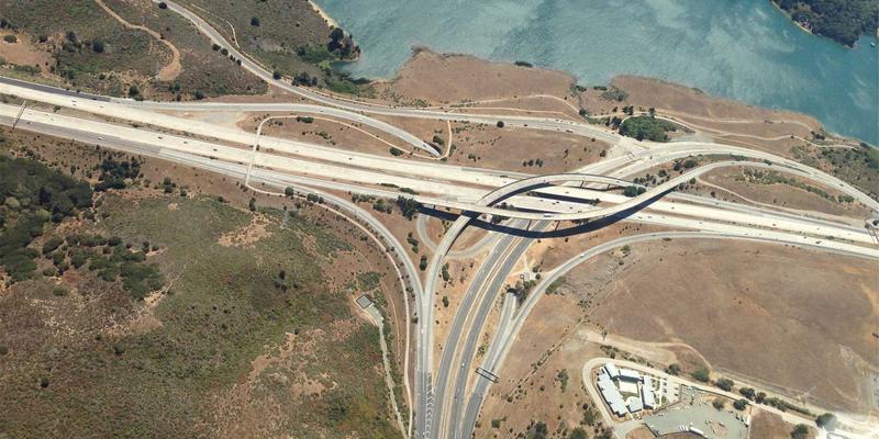 情感咨询解密:掌握恋爱技巧与一心一意的智慧,让爱长久绽放